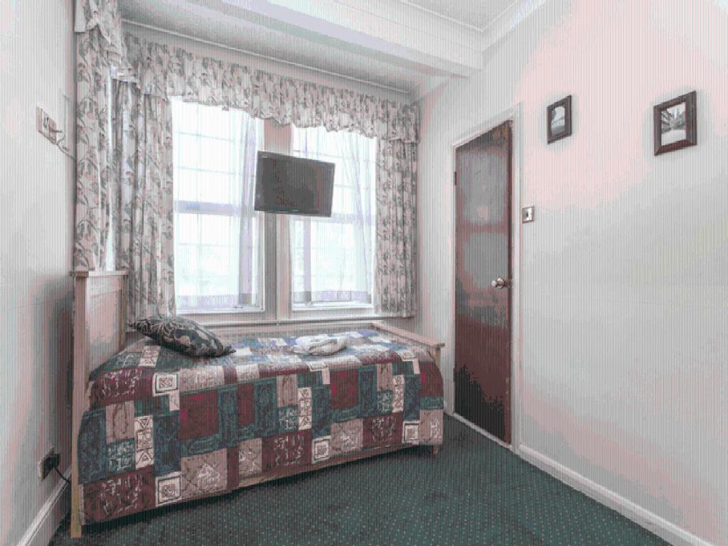 Oyo Ridgeway Hotel Chingford Habitación foto